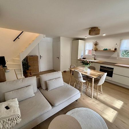 Bastidon Paisible Dans Residence Avec Piscine Fréjus エクステリア 写真