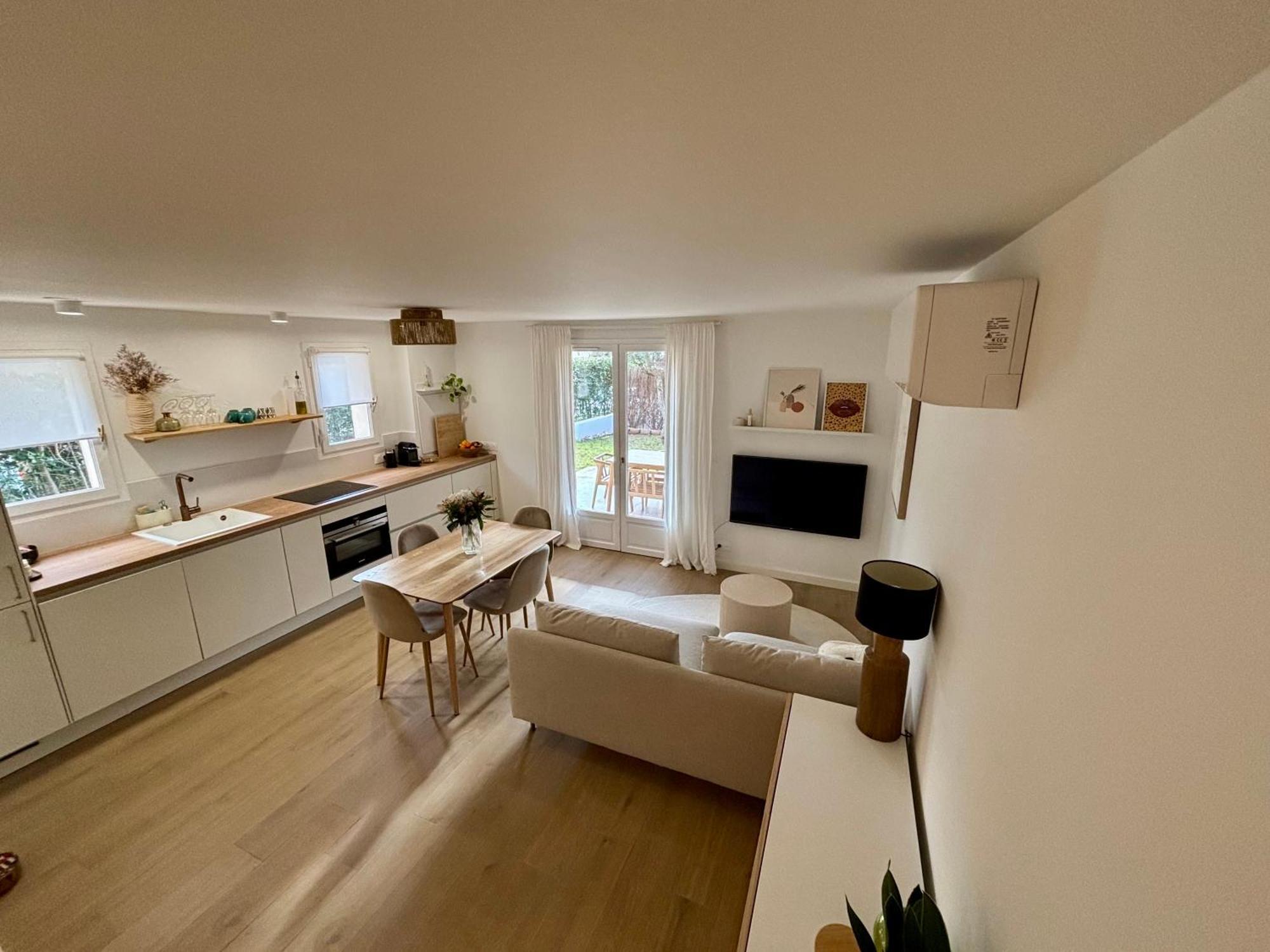Bastidon Paisible Dans Residence Avec Piscine Fréjus エクステリア 写真